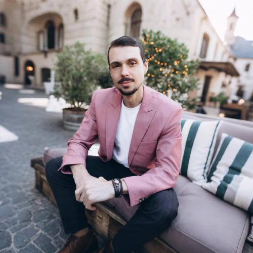 Максим  Кочев